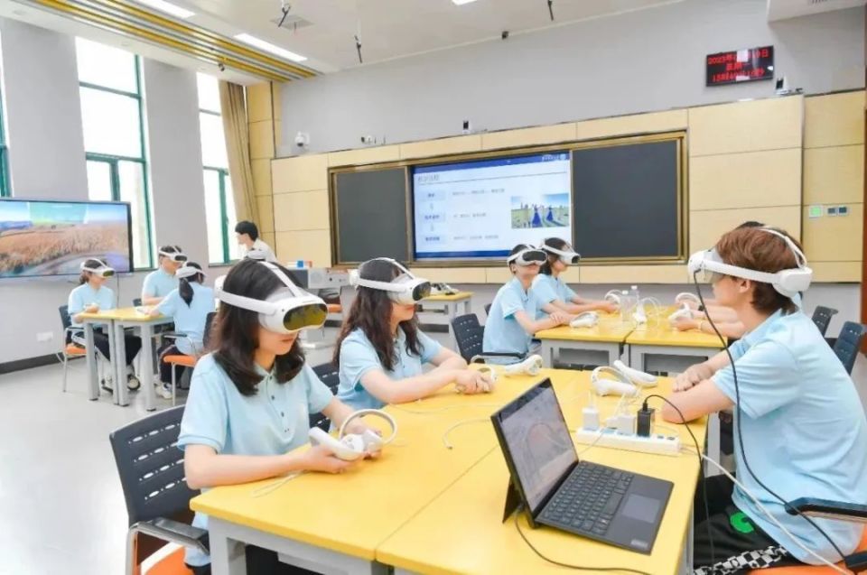 數(shù)字教育 引領(lǐng)未來 湖北以“5G+AI”深度融合驅(qū)動教育智能化與生態(tài)變革